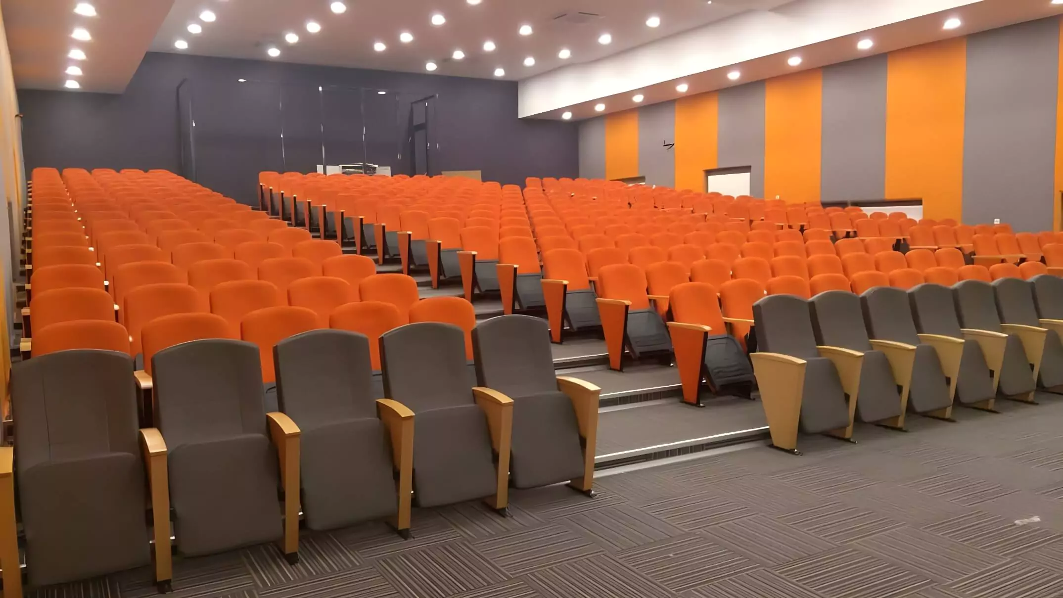 Premium Conference Chairs Europe - Blog Image